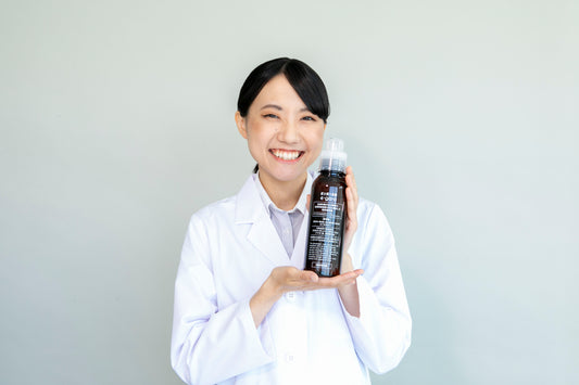 洗濯で汚れが落ちる理由とは?洗剤の秘密に迫る